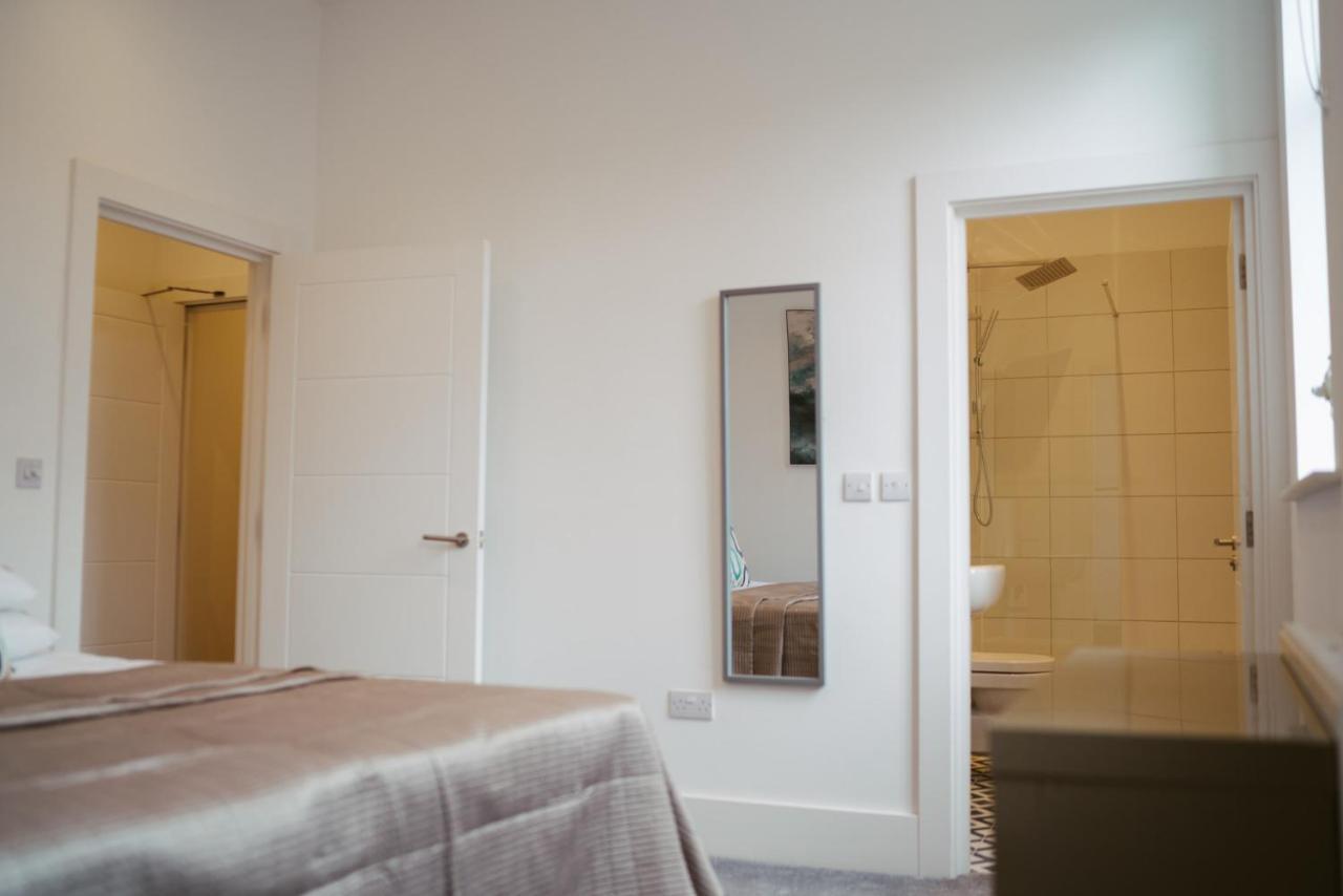 York Riverside Apartments Екстериор снимка