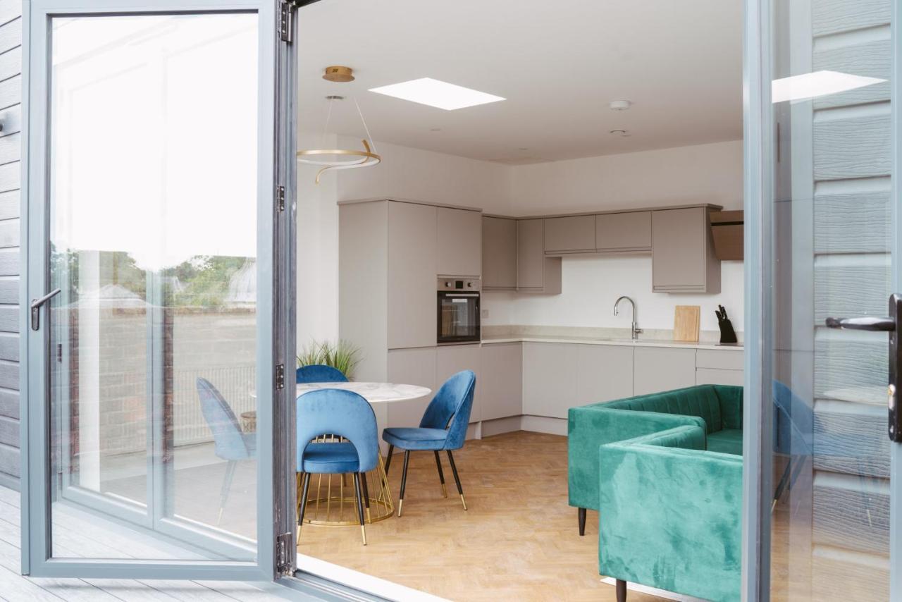 York Riverside Apartments Екстериор снимка