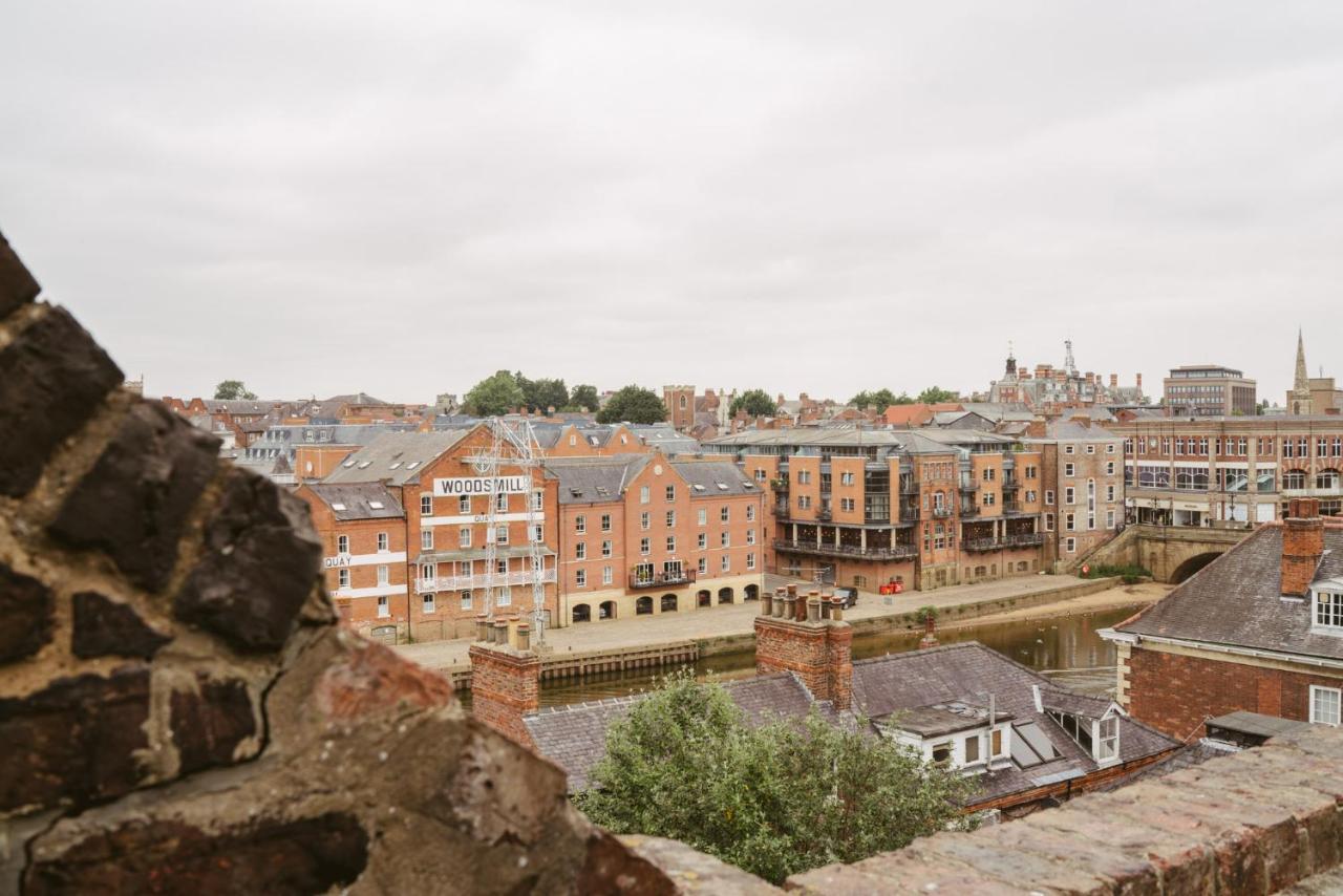 York Riverside Apartments Екстериор снимка