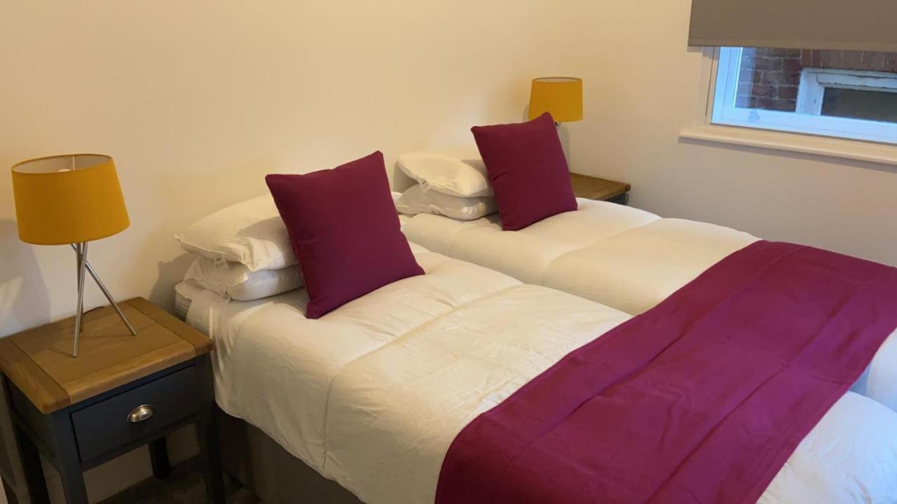 York Riverside Apartments Екстериор снимка