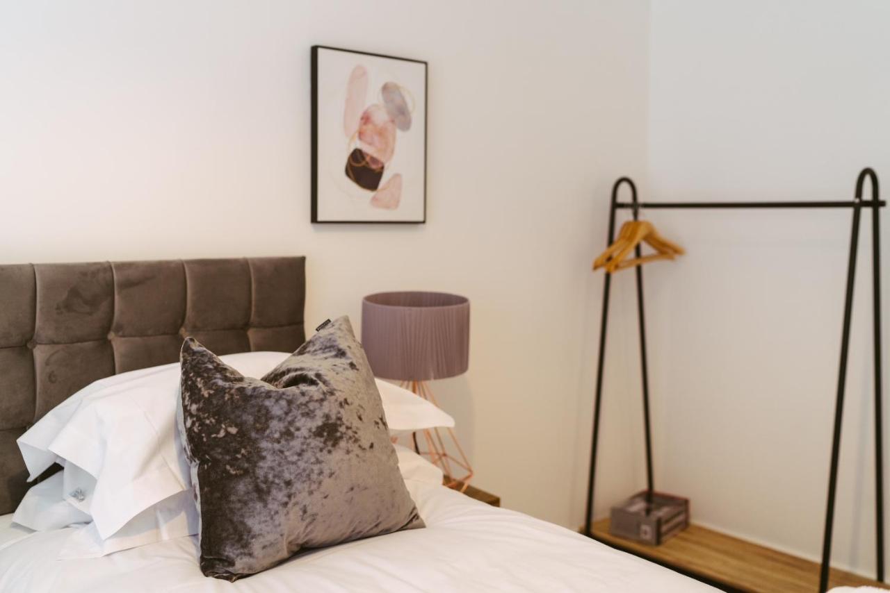 York Riverside Apartments Екстериор снимка